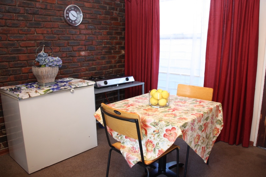 2 Bedroom Property for Sale in Pellissier Free State